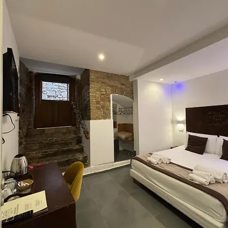 Assisivm Antica Dimora Ad Hotel 3*