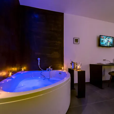 Assisivm Antica Dimora Ad Отель 3*
