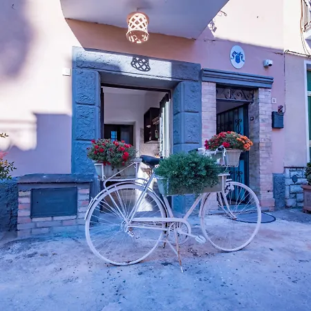 Hotel Assisivm Antica Dimora Ad 3*