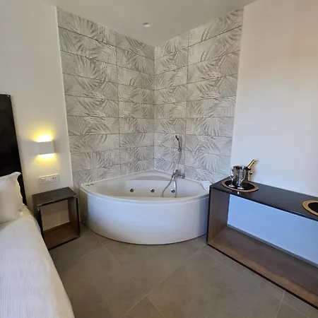 Hotel Assisivm Antica Dimora Ad 3*