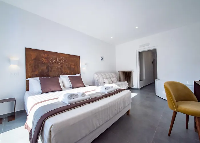 Hotel Assisivm Antica Dimora Ad 3*